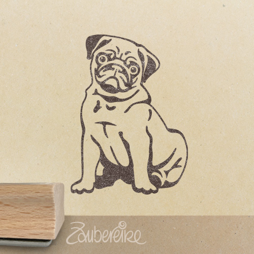 Stempelmotiv sitzender, nach vorne schauender Mops